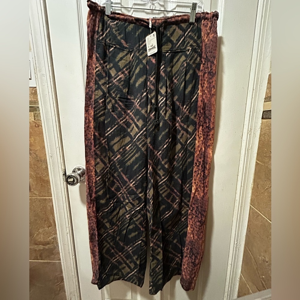 NWT FREE PEOPLE Hudson Canyon Printed Pants-Brown Combo/Animal Plaid XS - Picture 5 of 8